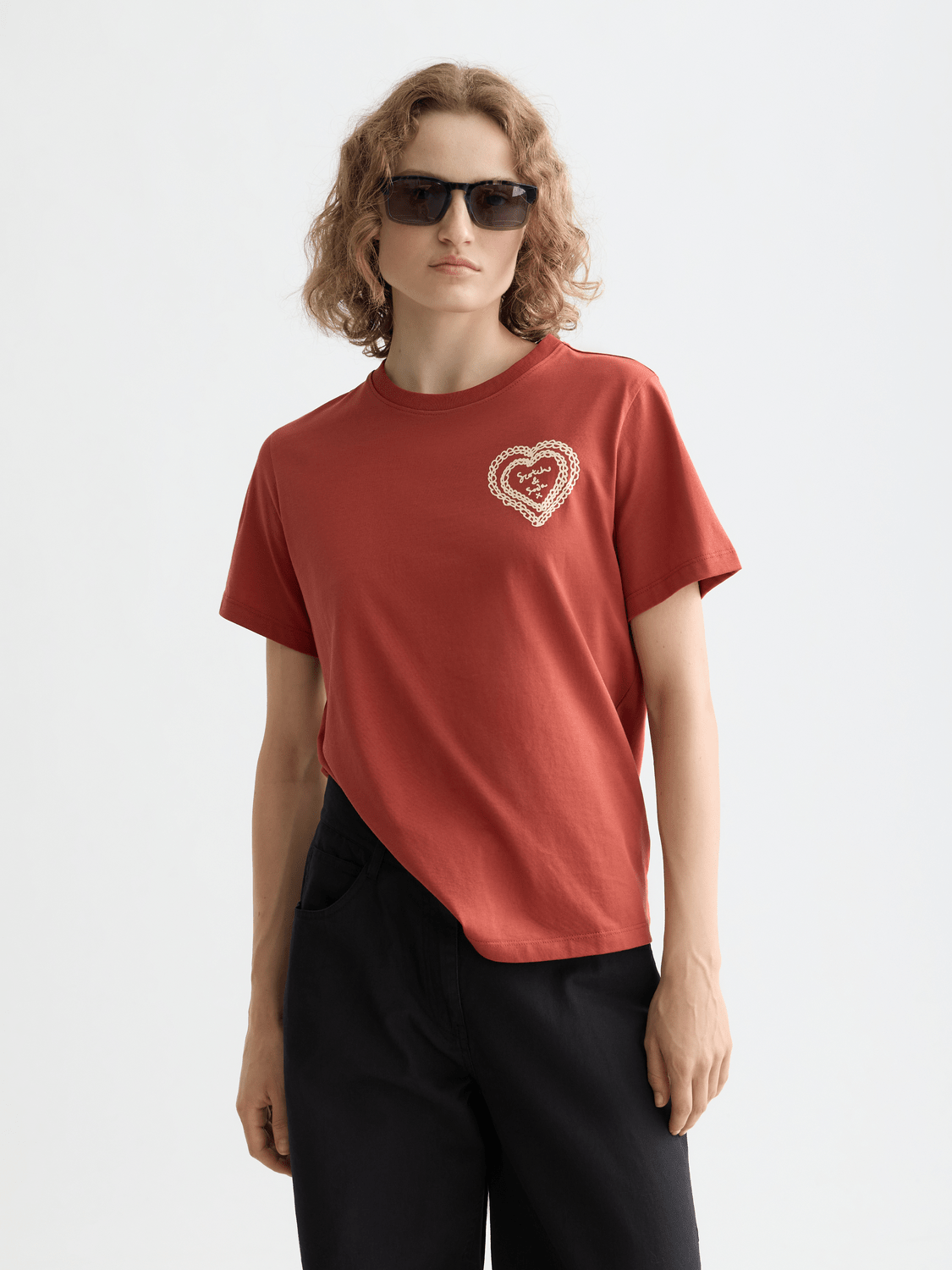 Chest Artwork Regular Fit T-Shirt - Scotch & Soda South Africa