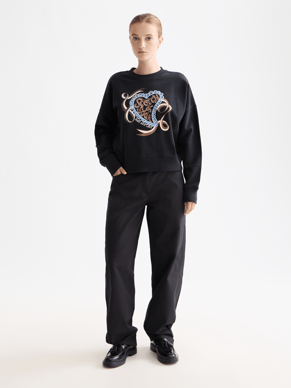 Chest Artwork Relaxed Sweatshirt - Scotch & Soda South Africa