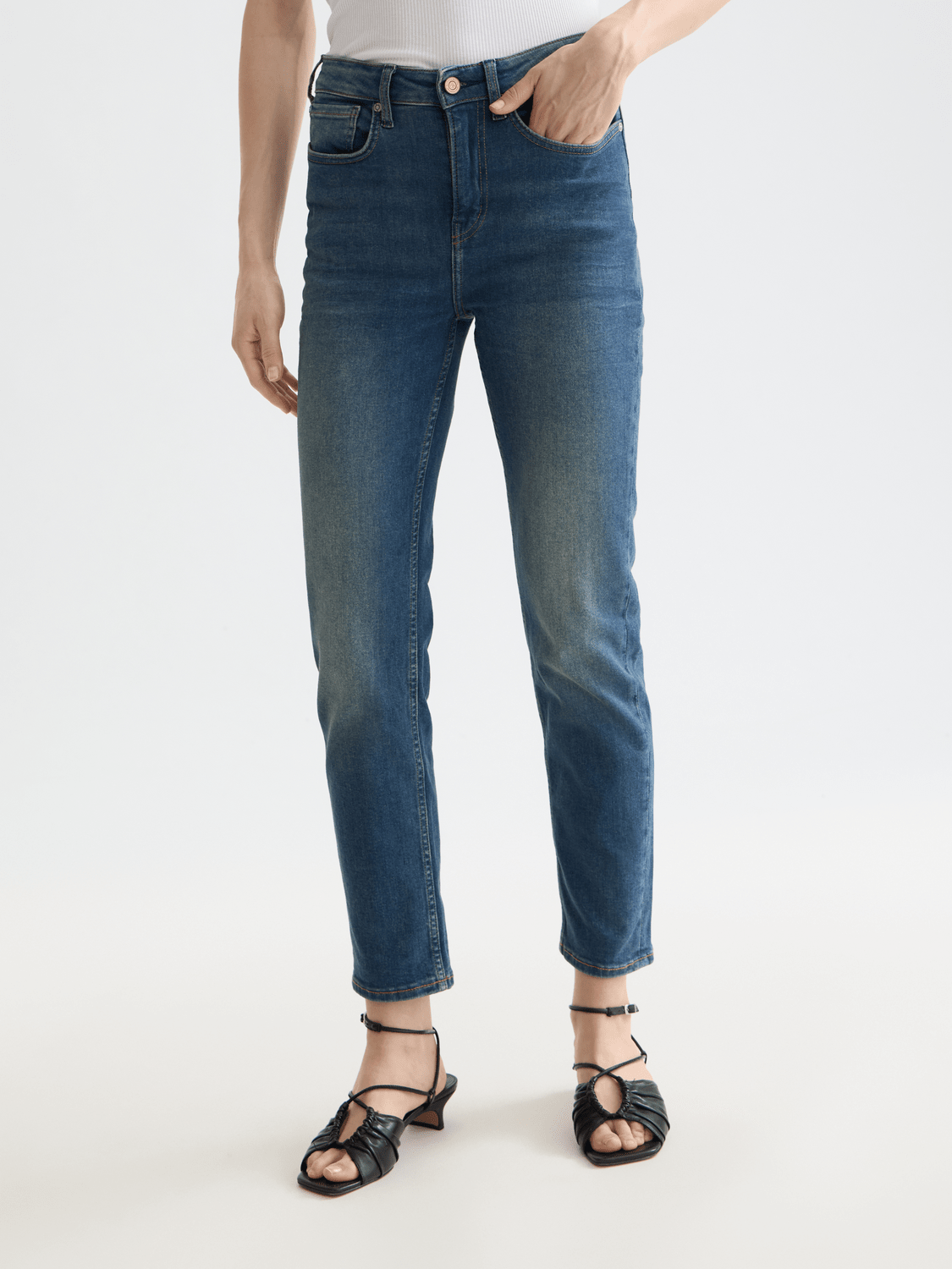 Core High Five Super Stretch Slim Jeans — Classic Blue - Scotch & Soda South Africa