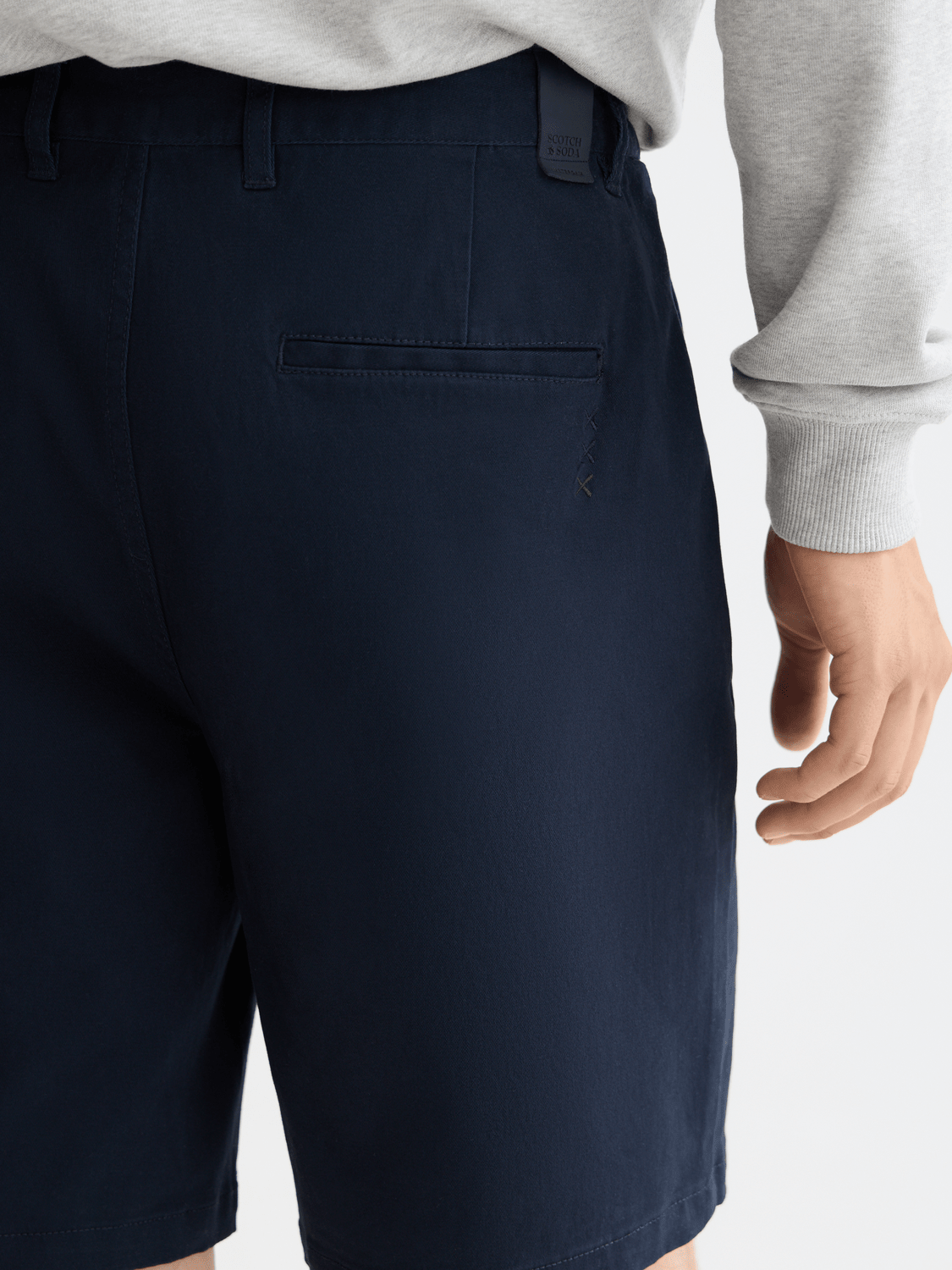 Core Stuart Cotton-Blend Twill Regular-Fit Short - Scotch & Soda South Africa