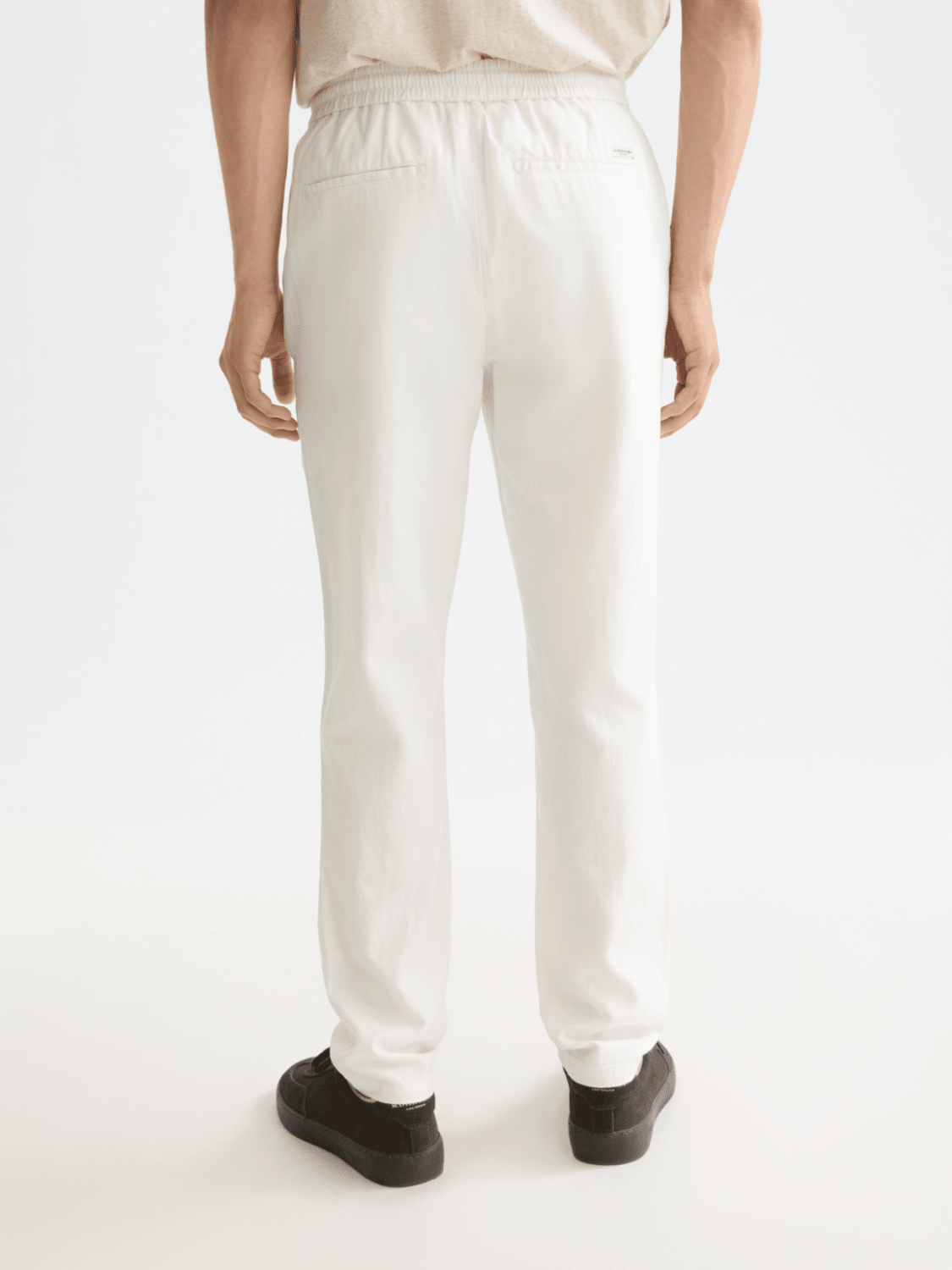 Core - Warren - Cotton/ Linen Twill Jogger - Scotch & Soda South Africa