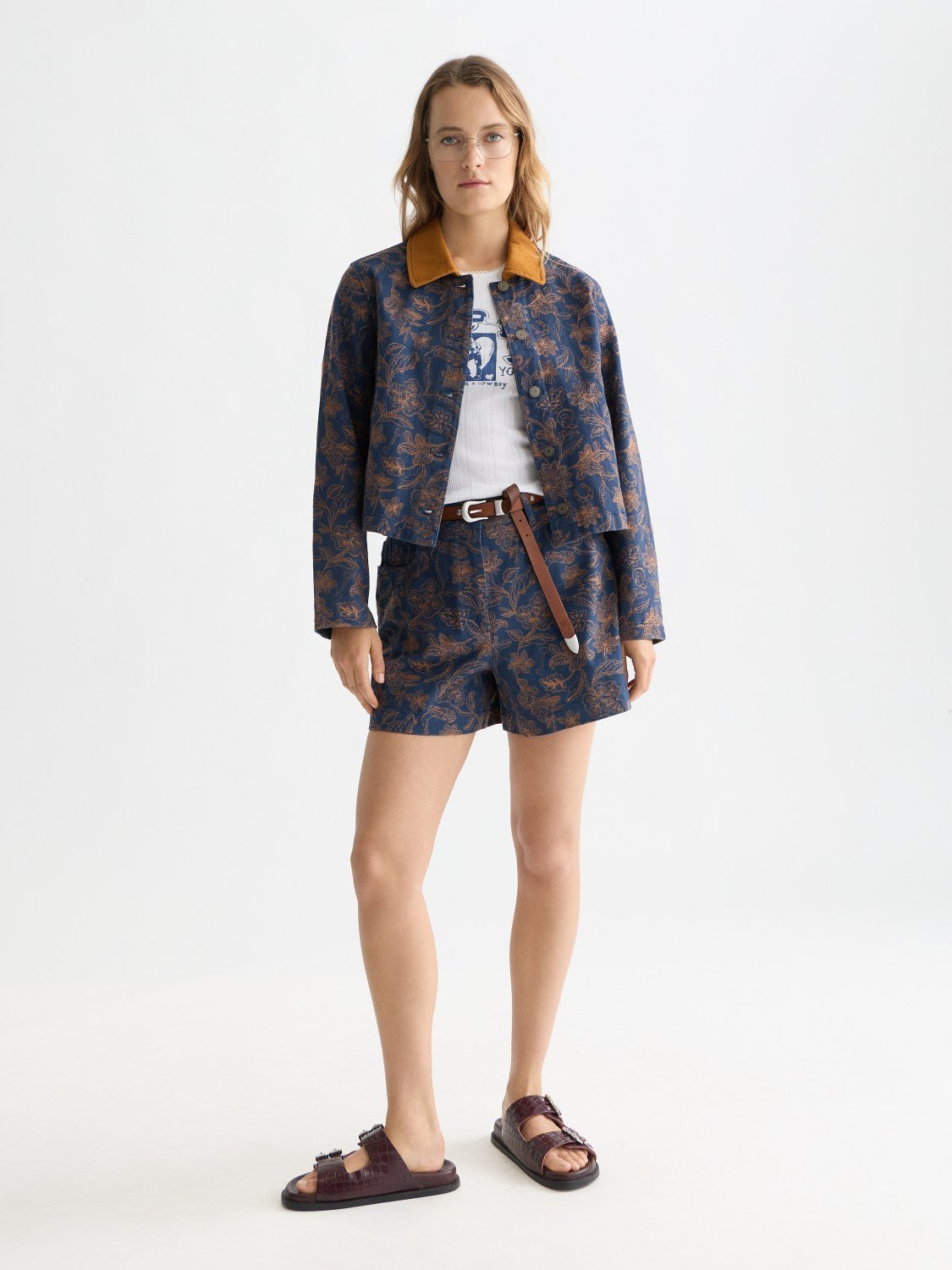 Embroidered High Rise Shorts - Scotch & Soda South Africa
