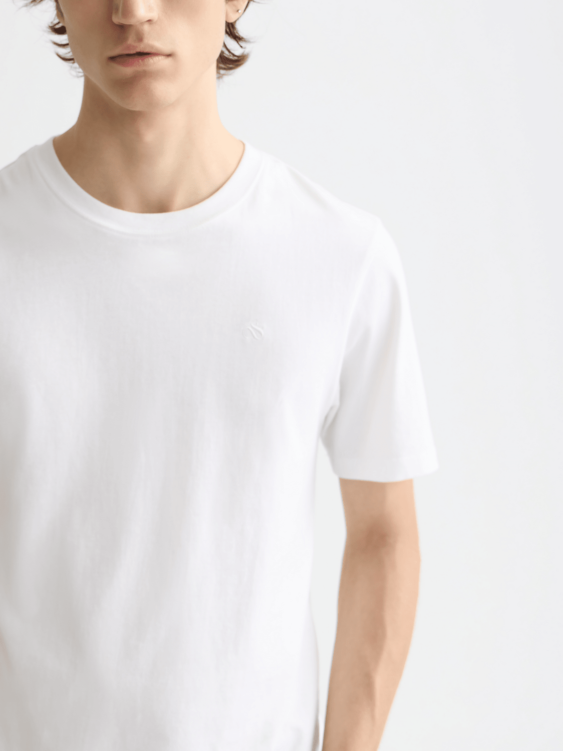 Nos Chest Logo Regular-Fit T-Shirt - Scotch & Soda South Africa