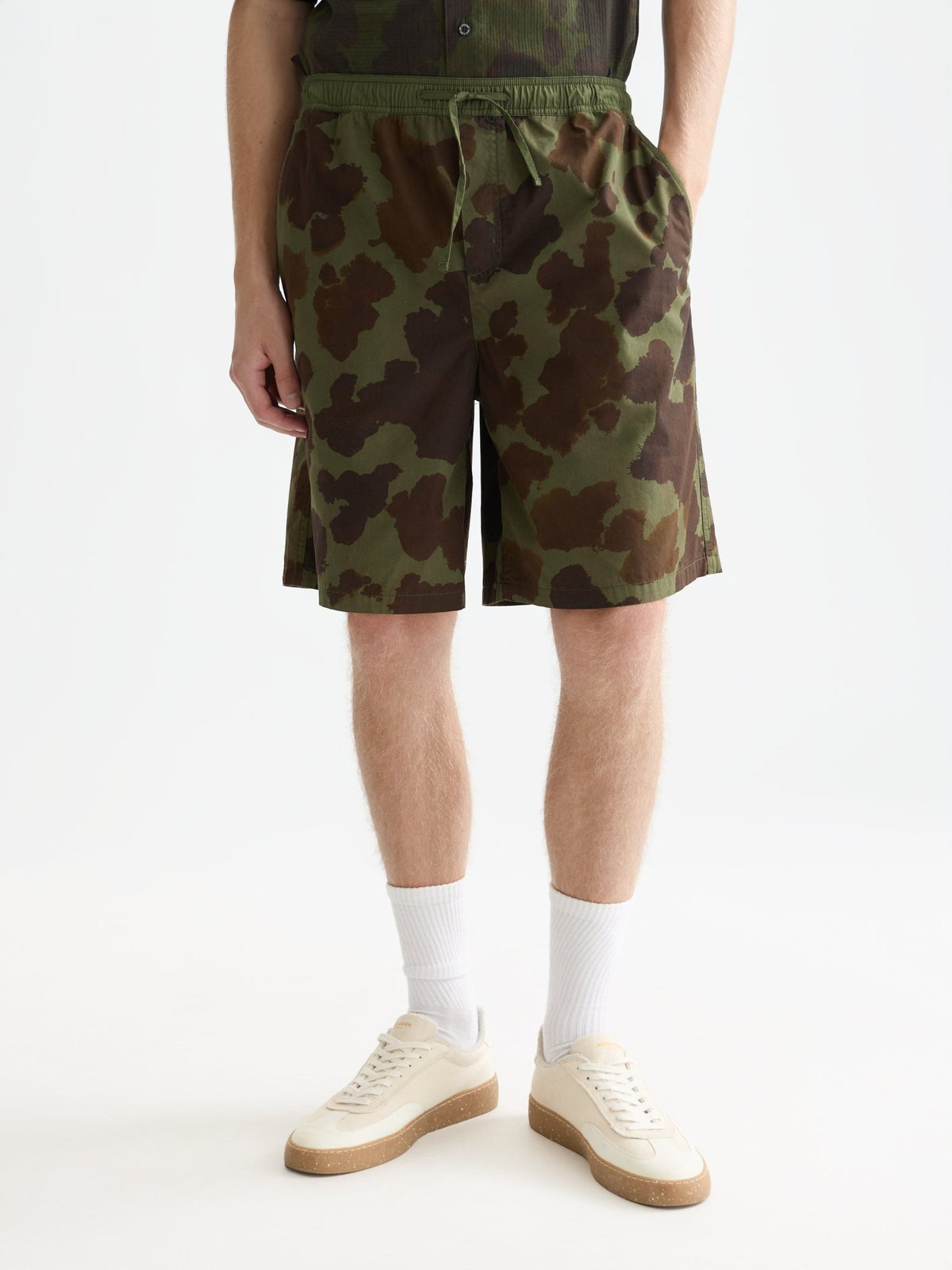 Printed Washed Poplin Loose Fit Bermuda Shorts - Scotch & Soda South Africa