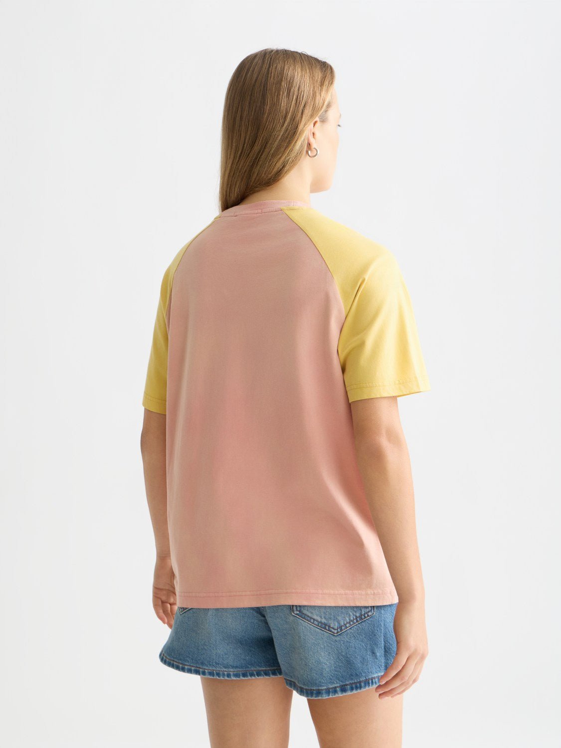 Raglan Artwork Loose-Fit T-Shirt - Scotch & Soda South Africa