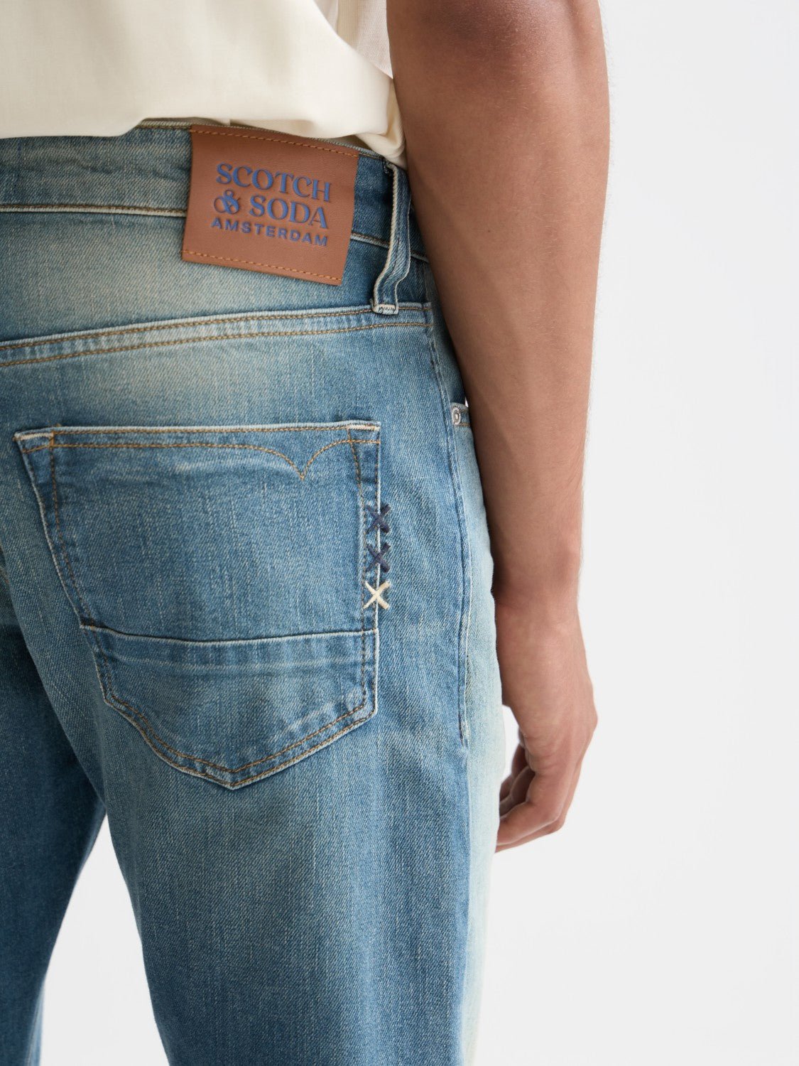 Ralston Regular Slim Jeans - Scotch & Soda South Africa