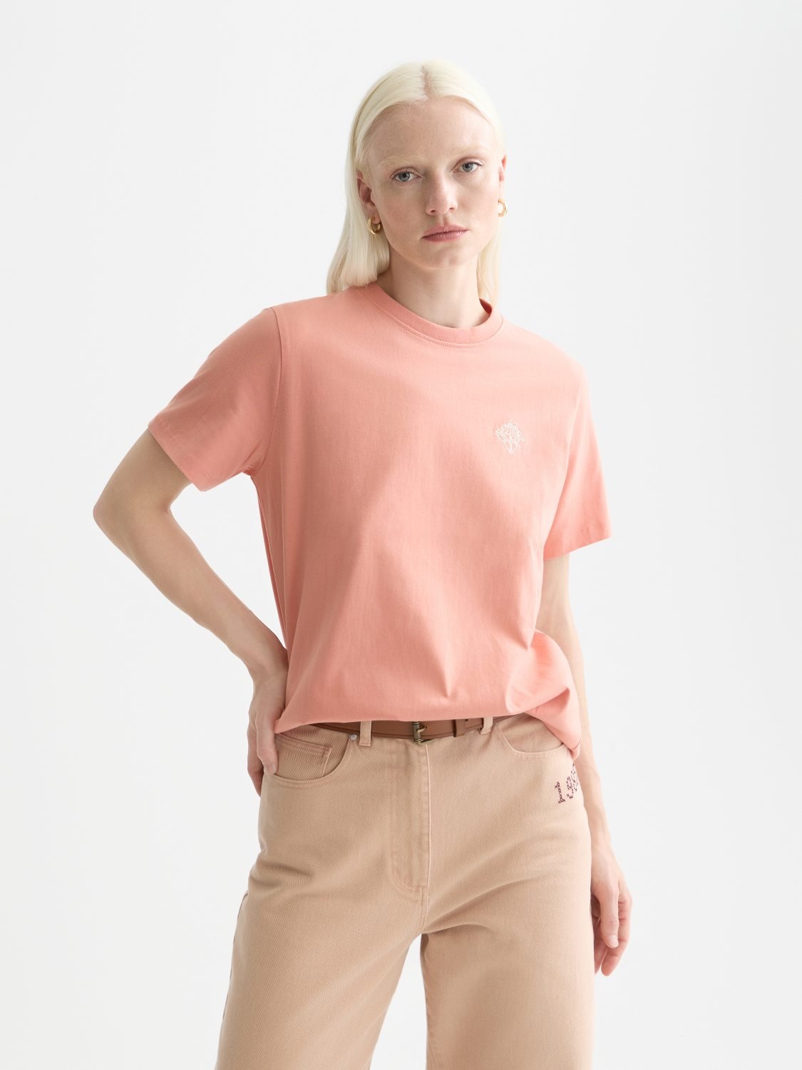Regular Fit T-Shirt With Chest Artwork - Scotch & Soda South Africa