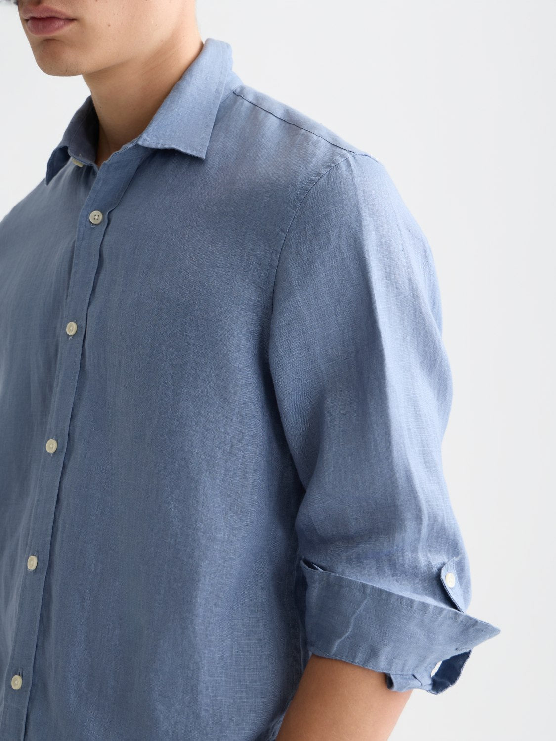 Seasonal Core Linen Regularfit Shirt - Scotch & Soda South Africa