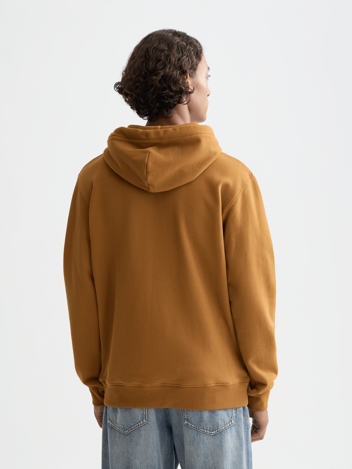 Seasonal Core Logo Badge Regular-Fit Hoodie - Scotch & Soda South Africa