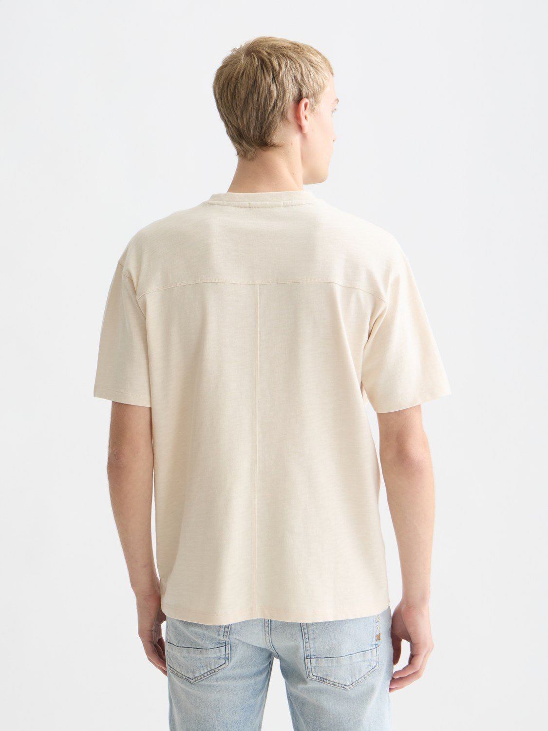 Slubyarn Chest Pocket Artwork Relaxedfit Tshirt - Scotch & Soda South Africa