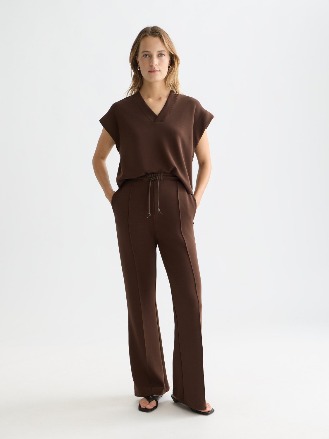 Tencel V-Neck Shortsleeved Sweatshirt - Scotch & Soda South Africa