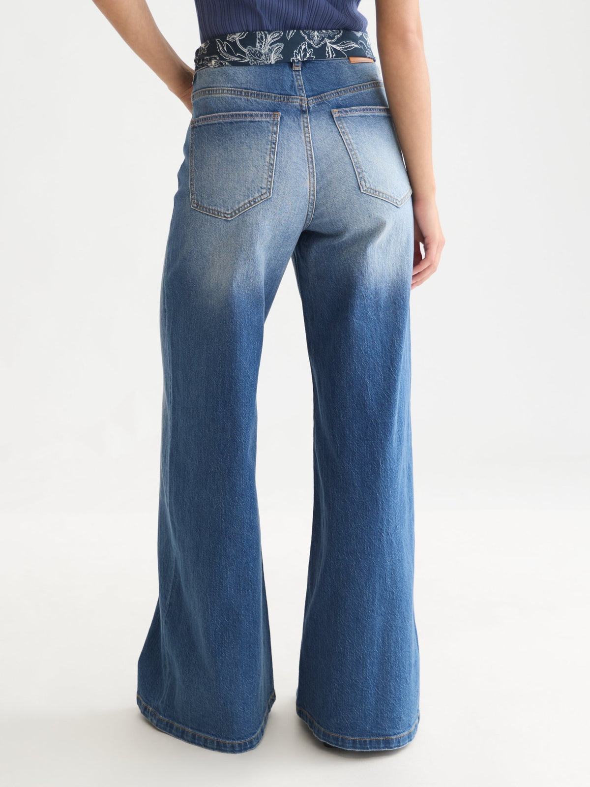 The Wave Wide Leg With Tie Detail - Scotch & Soda South Africa