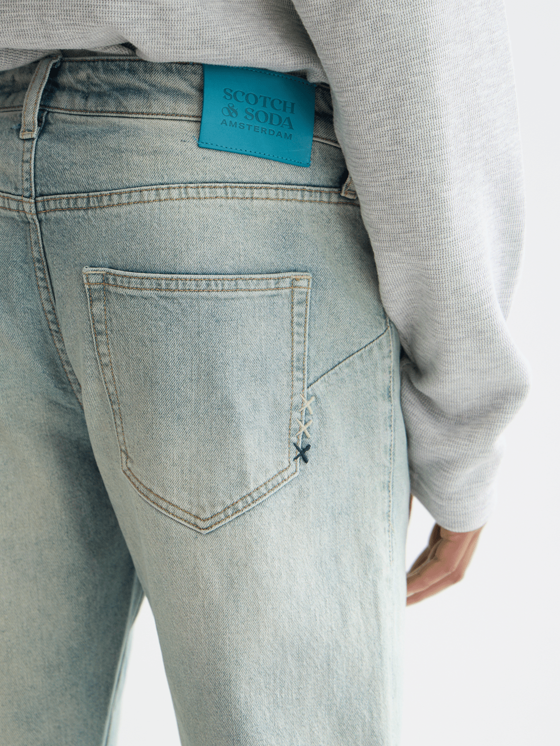 The Zee Straight Jeans - Scotch & Soda South Africa