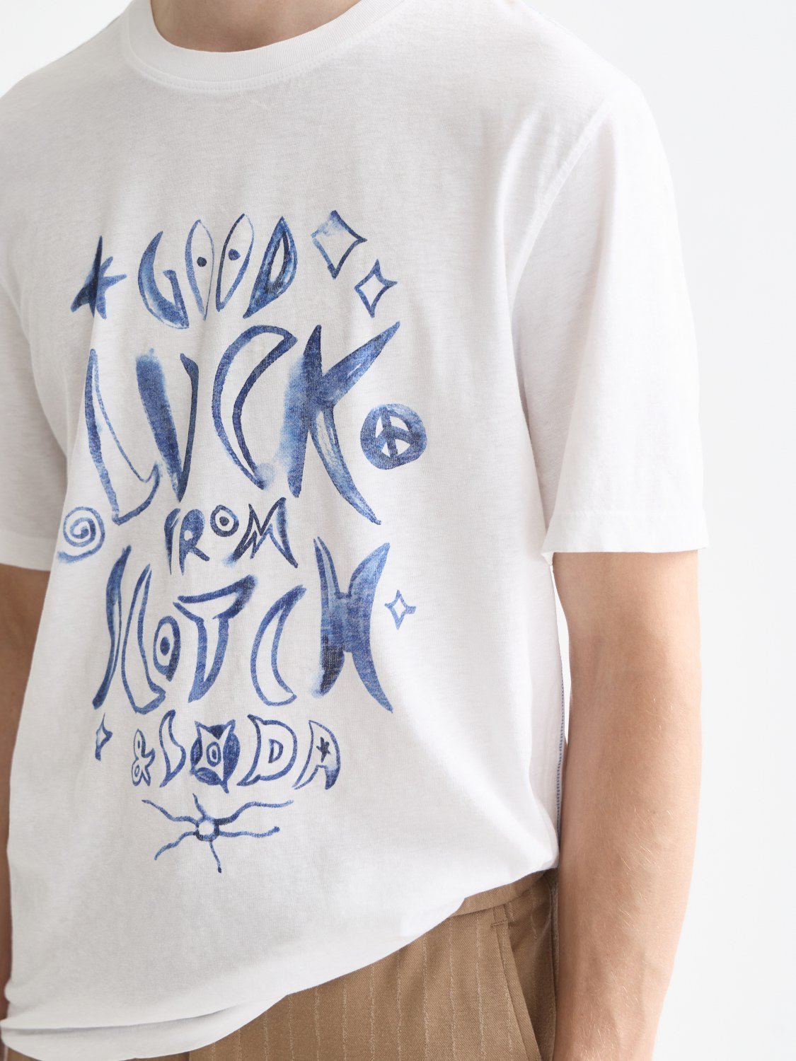 Washed Graphic Regular-Fit T-Shirt - Scotch & Soda South Africa