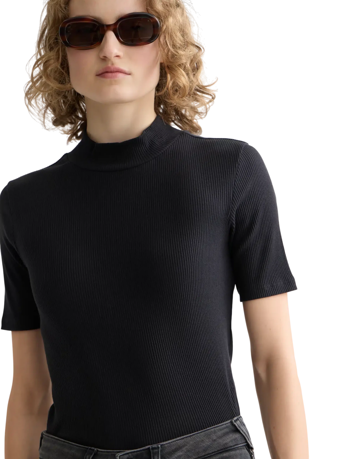 Core Mock Neck Rib T-Shirt - Scotch & Soda South Africa