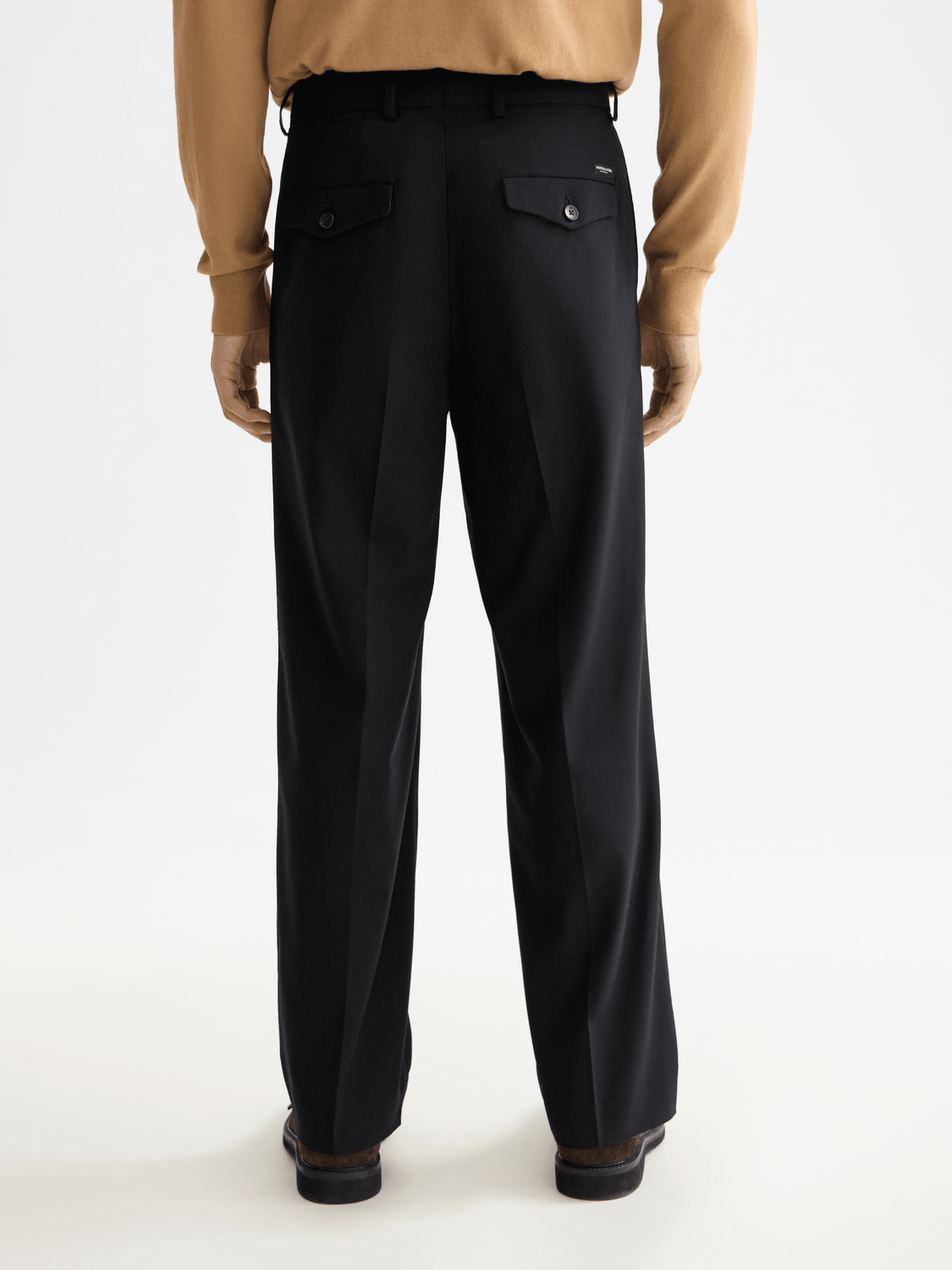 Core Relaxed Straight Fit Cool-Wool Blend Chino - Scotch & Soda South Africa