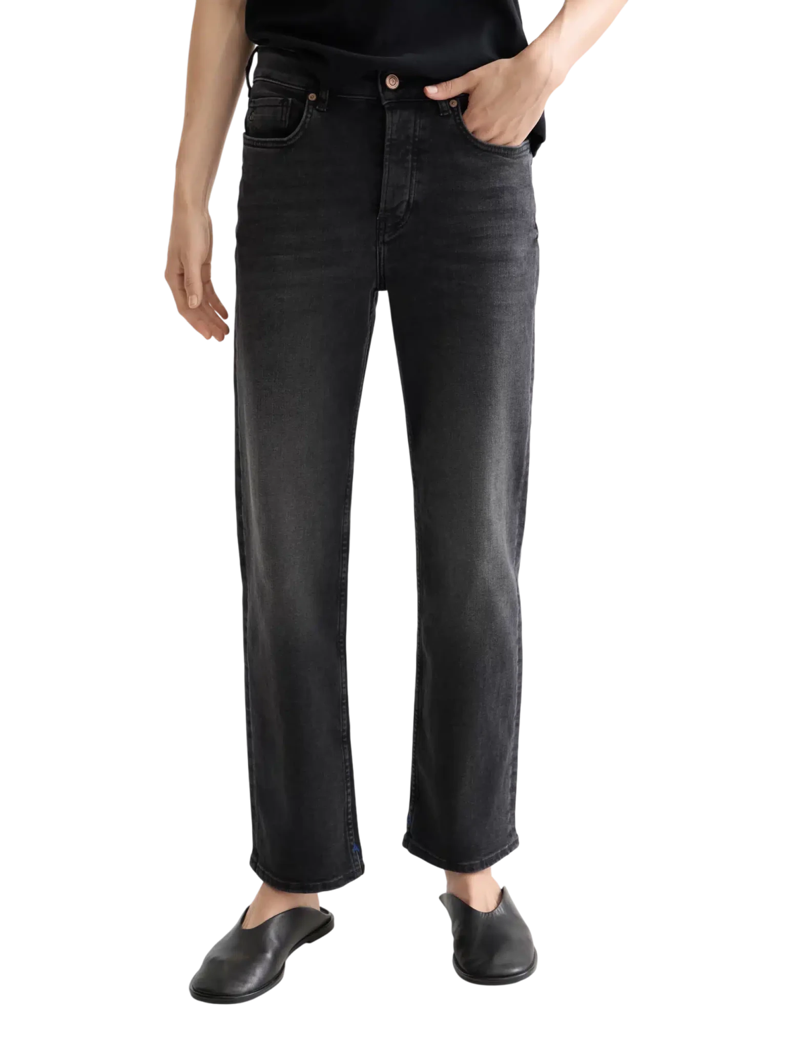 Core The Sky Straight Jeans —Black Night - Scotch & Soda South Africa