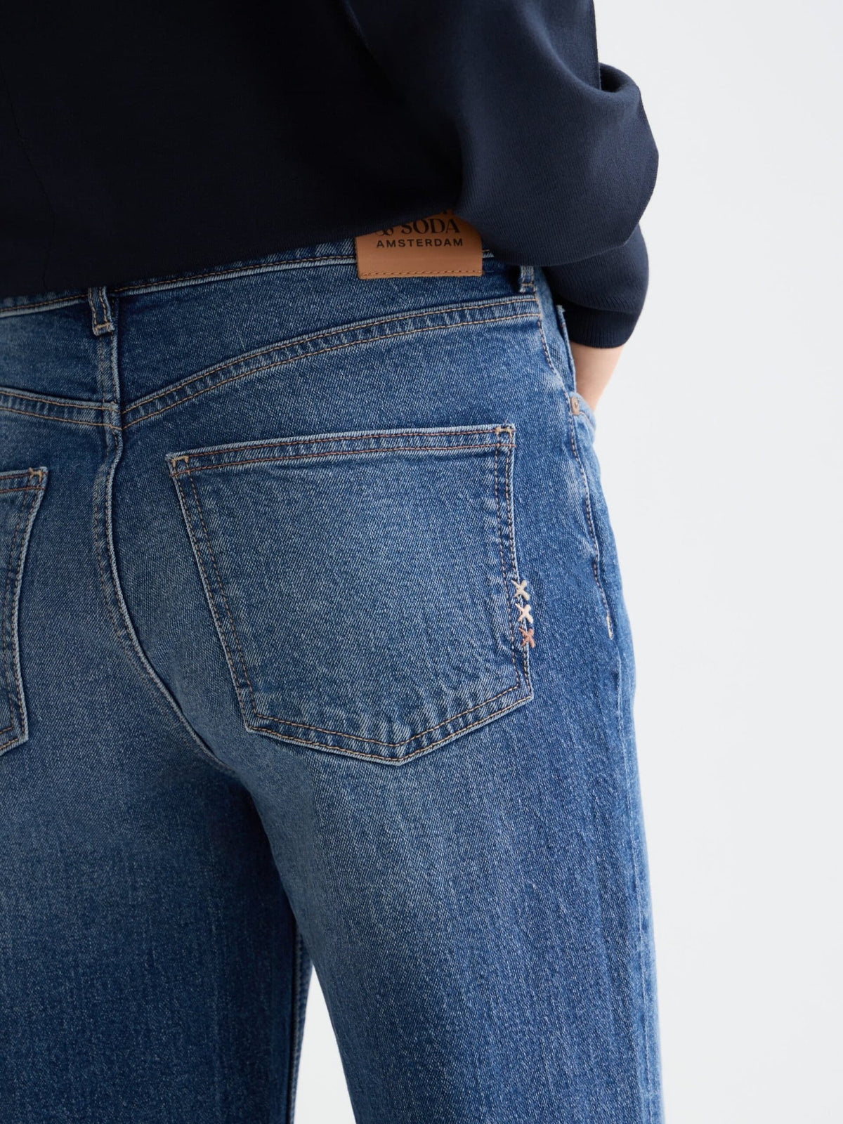 Core The Sky Straight Jeans — Blue Dream - Scotch & Soda South Africa