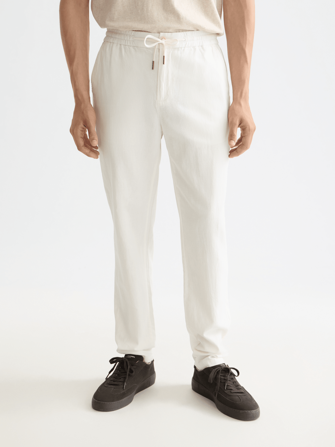 Core - Warren - Cotton/ Linen Twill Jogger - Scotch & Soda South Africa
