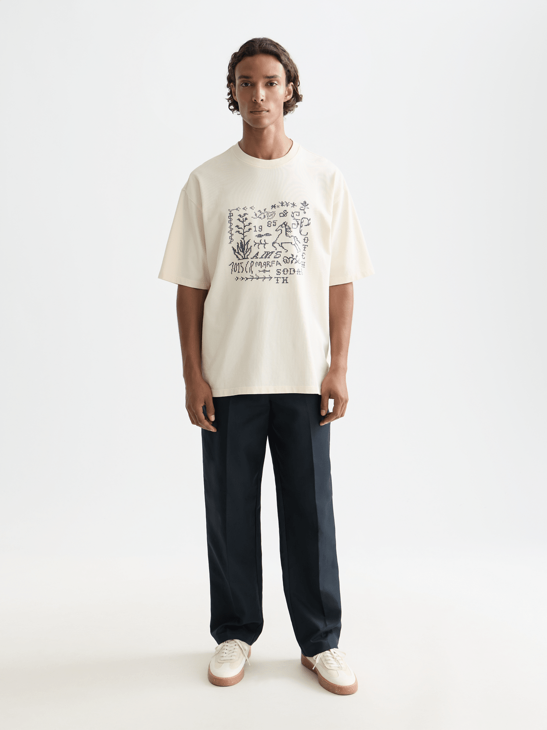 Cross-Stitched Front Artwork Loose-Fit T-Shirt - Scotch & Soda South Africa
