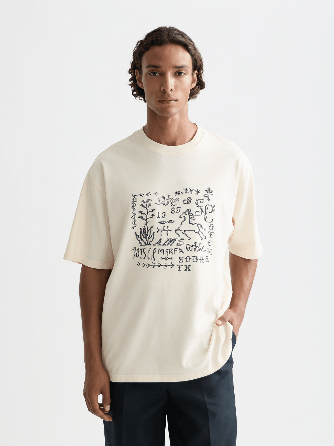 Cross-Stitched Front Artwork Loose-Fit T-Shirt - Scotch & Soda South Africa