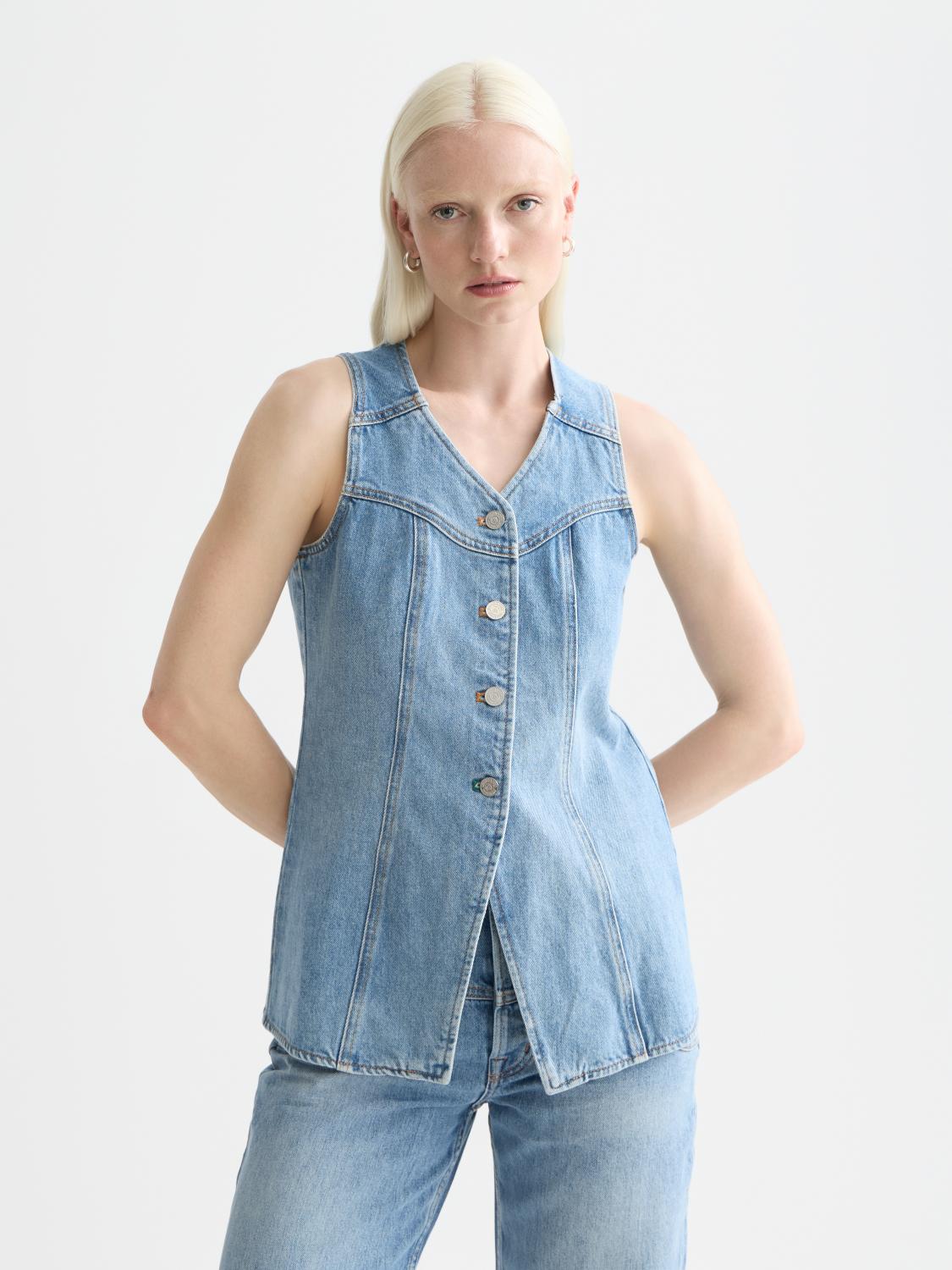 Denim Top With Western Seam Details — City Slicker - Scotch & Soda South Africa