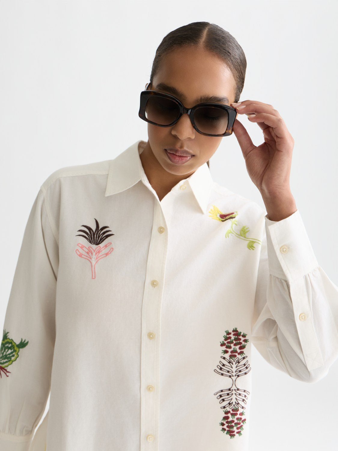 Embroidered Girlfriend Shirt - Scotch & Soda South Africa