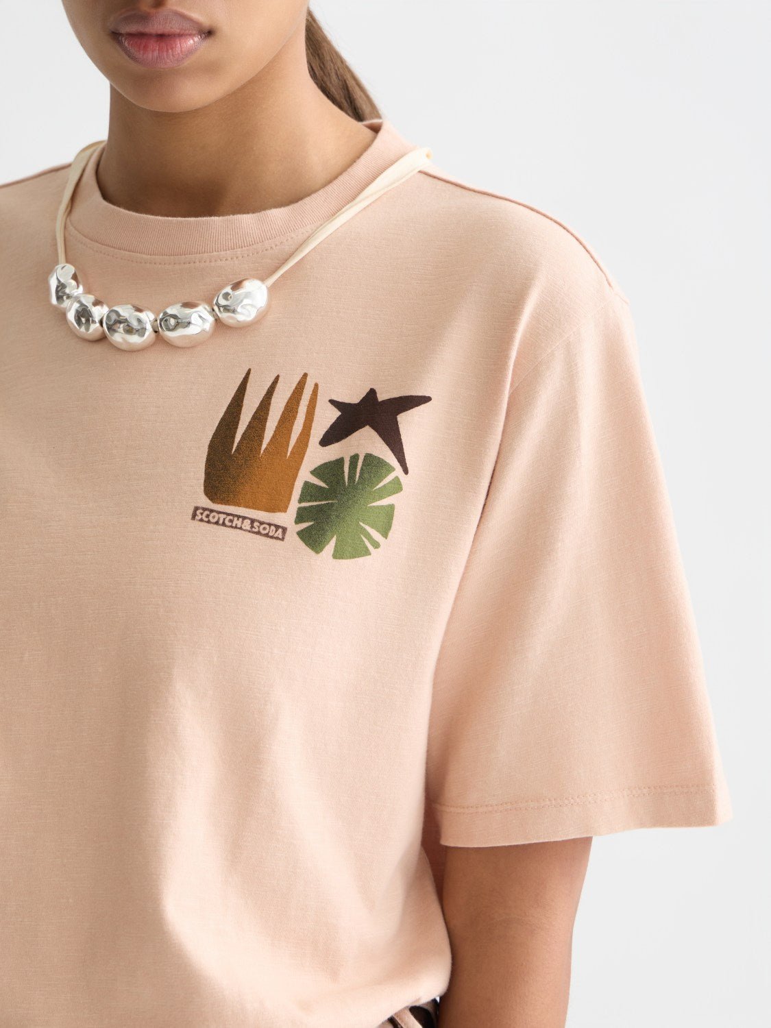 Front Back Artwork Loose-Fit T-Shirt - Scotch & Soda South Africa