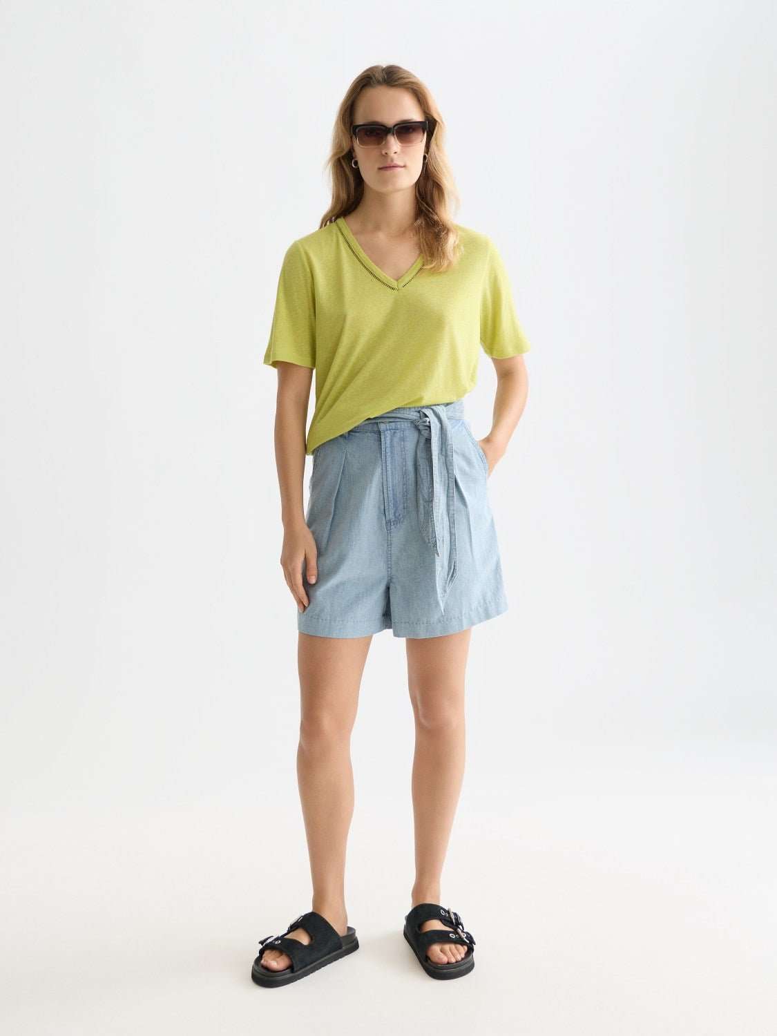 Linen V-Neck T-Shirt - Scotch & Soda South Africa