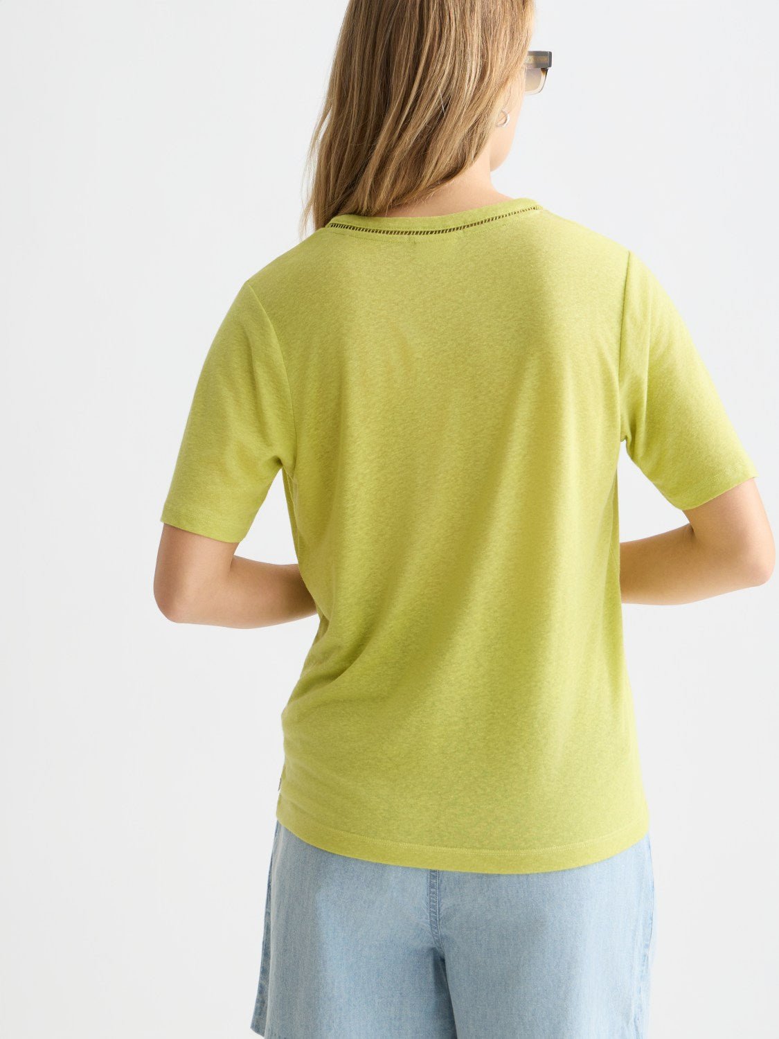 Linen V-Neck T-Shirt - Scotch & Soda South Africa