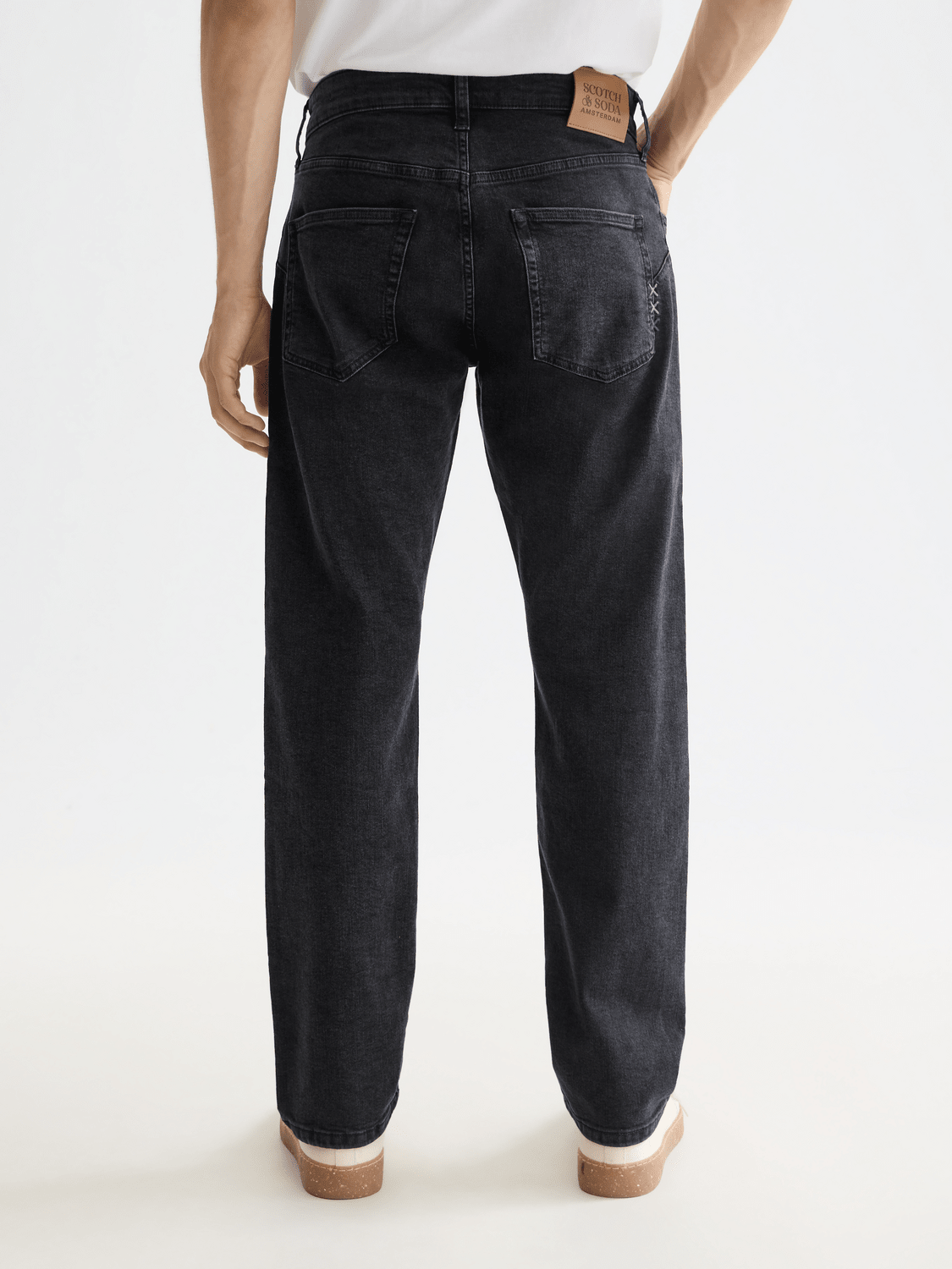 Nos The Zee Straight-Fit Jeans - Scotch & Soda South Africa