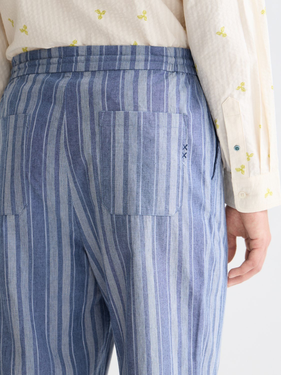 Oliver Pleated Linen-Blend Relaxed Straight Fit Jogger - Scotch & Soda South Africa