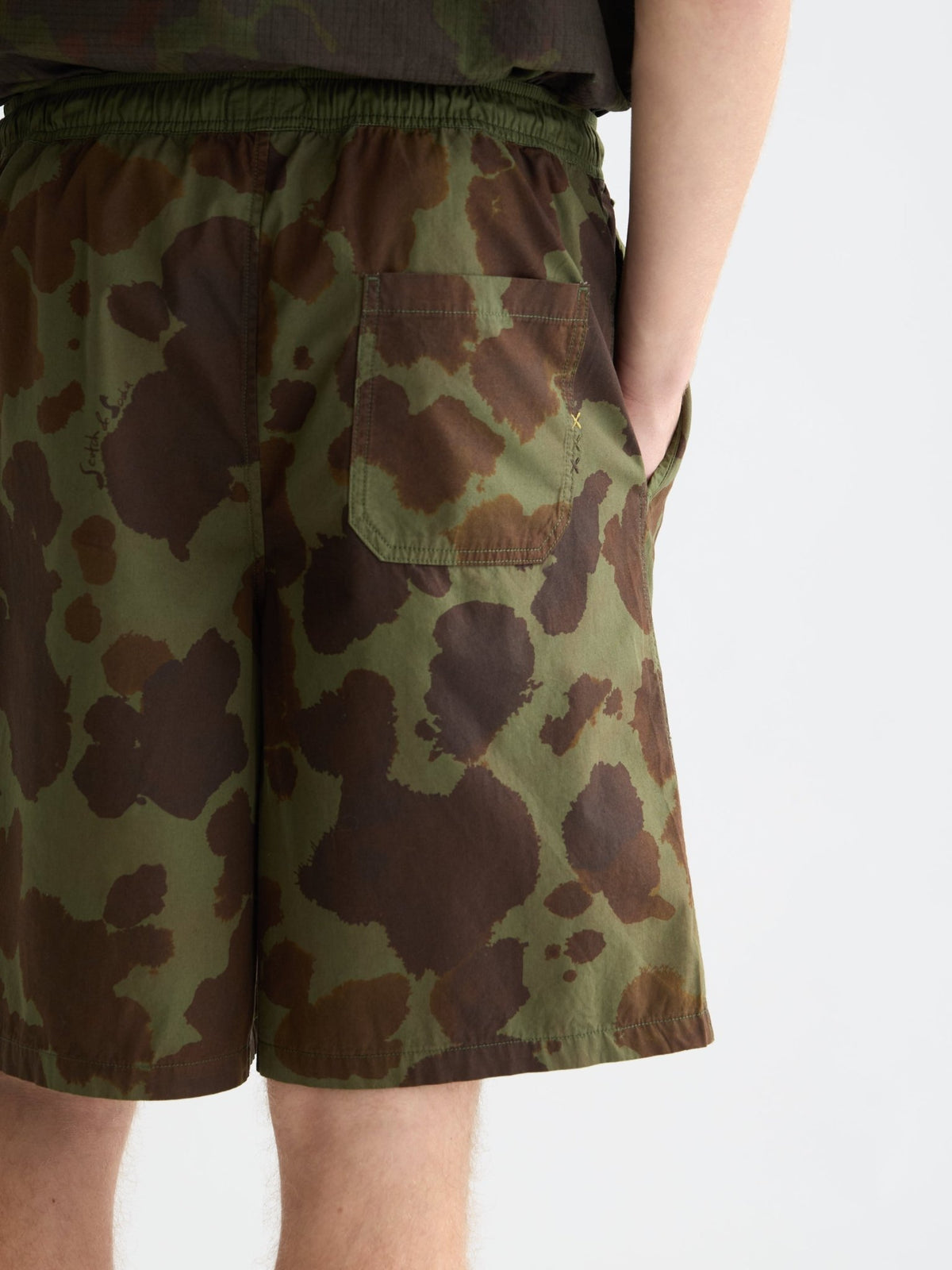 Printed Washed Poplin Loose Fit Bermuda Shorts - Scotch & Soda South Africa