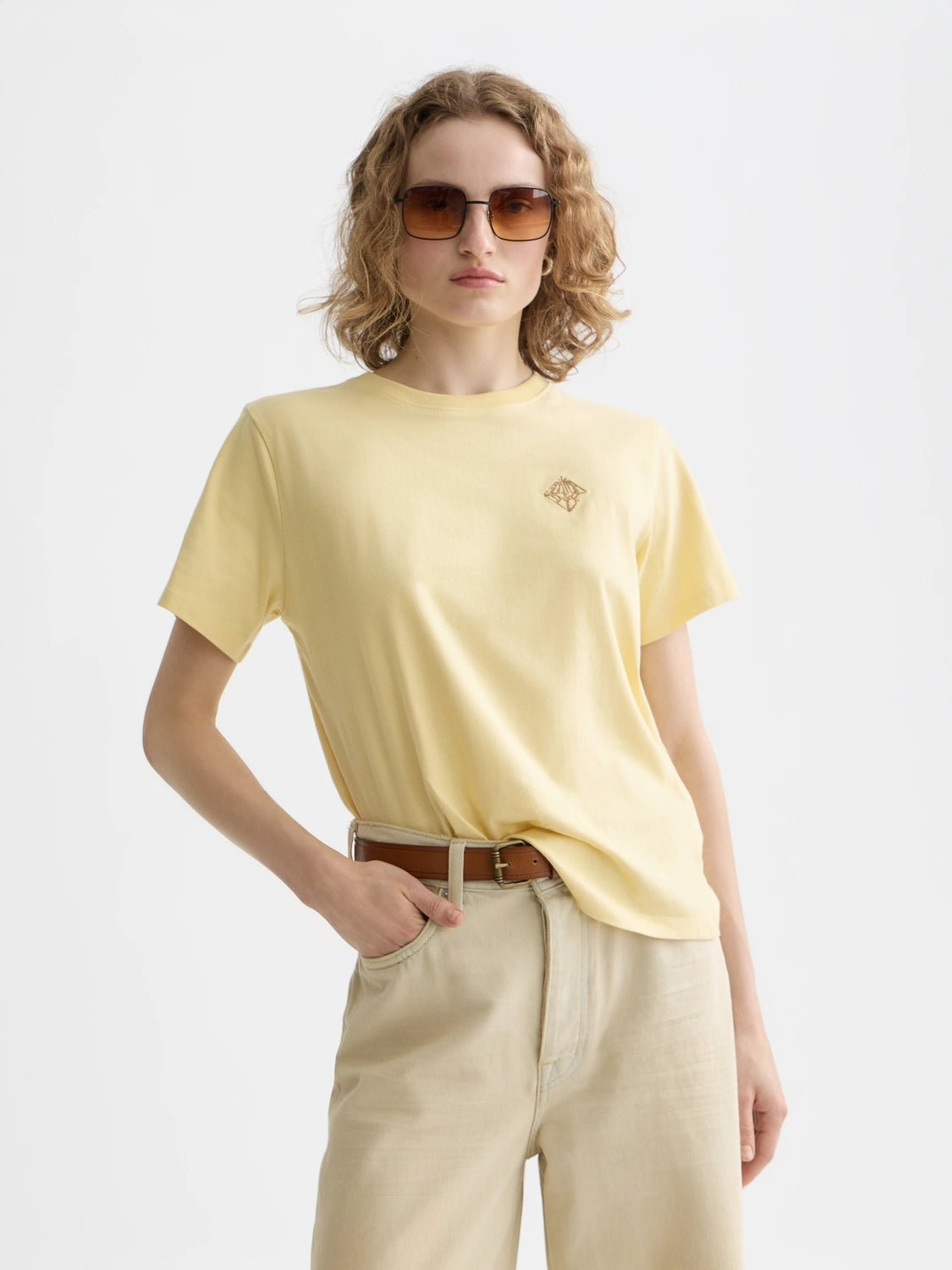 Regular Fit T-Shirt With Chest Artwork - Scotch & Soda South Africa