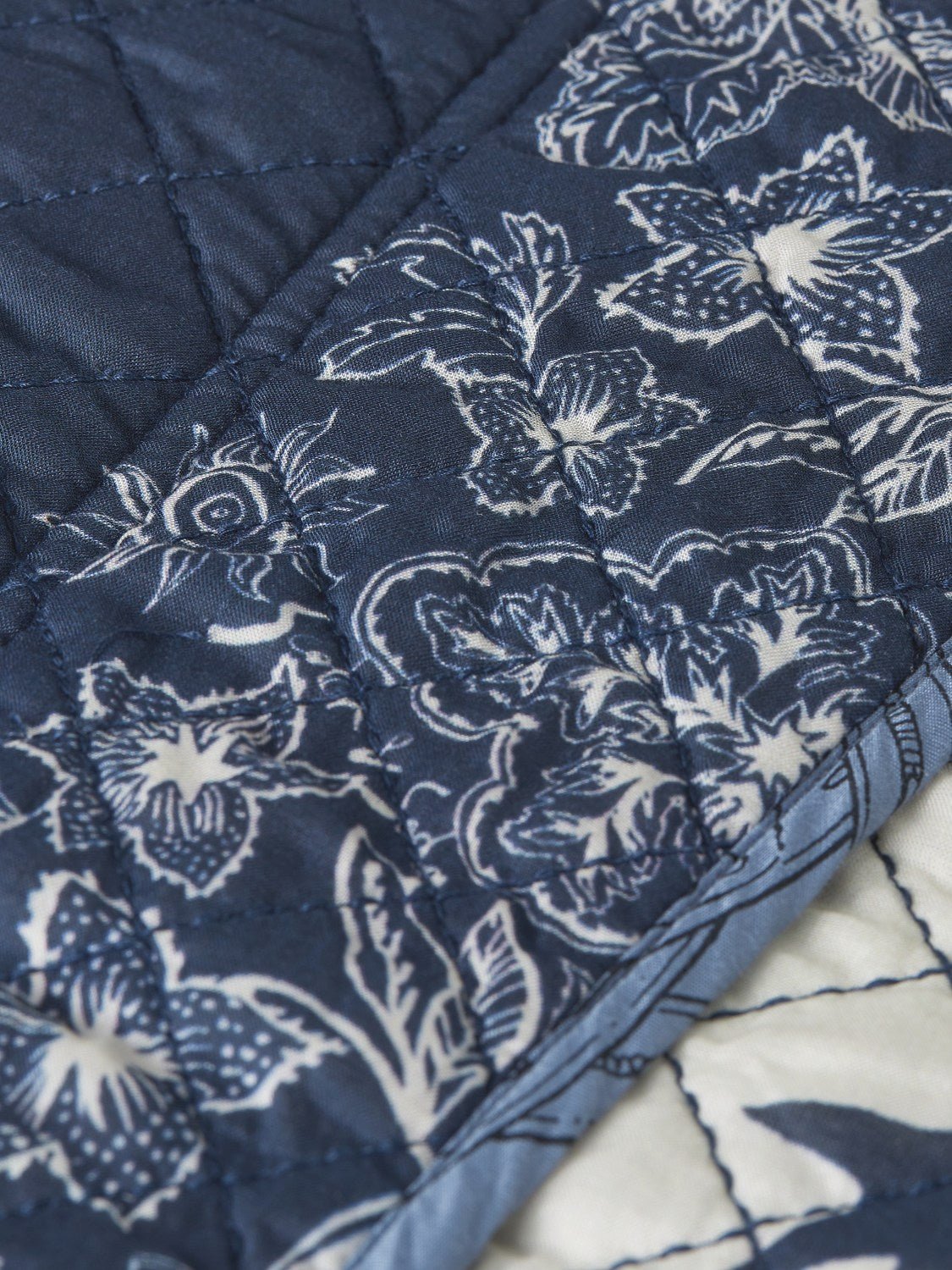 Reversible Printed Quilted Jacket - Scotch & Soda South Africa