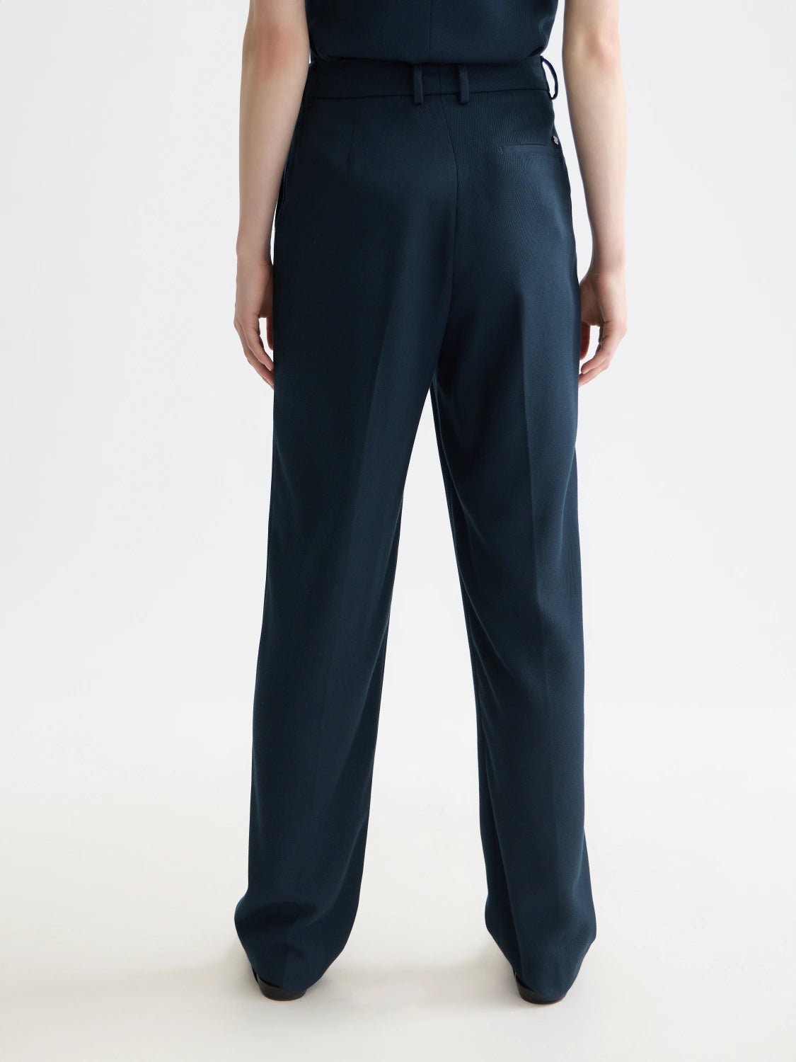 Robyn - High Rise Tapered Leg Pants - Scotch & Soda South Africa