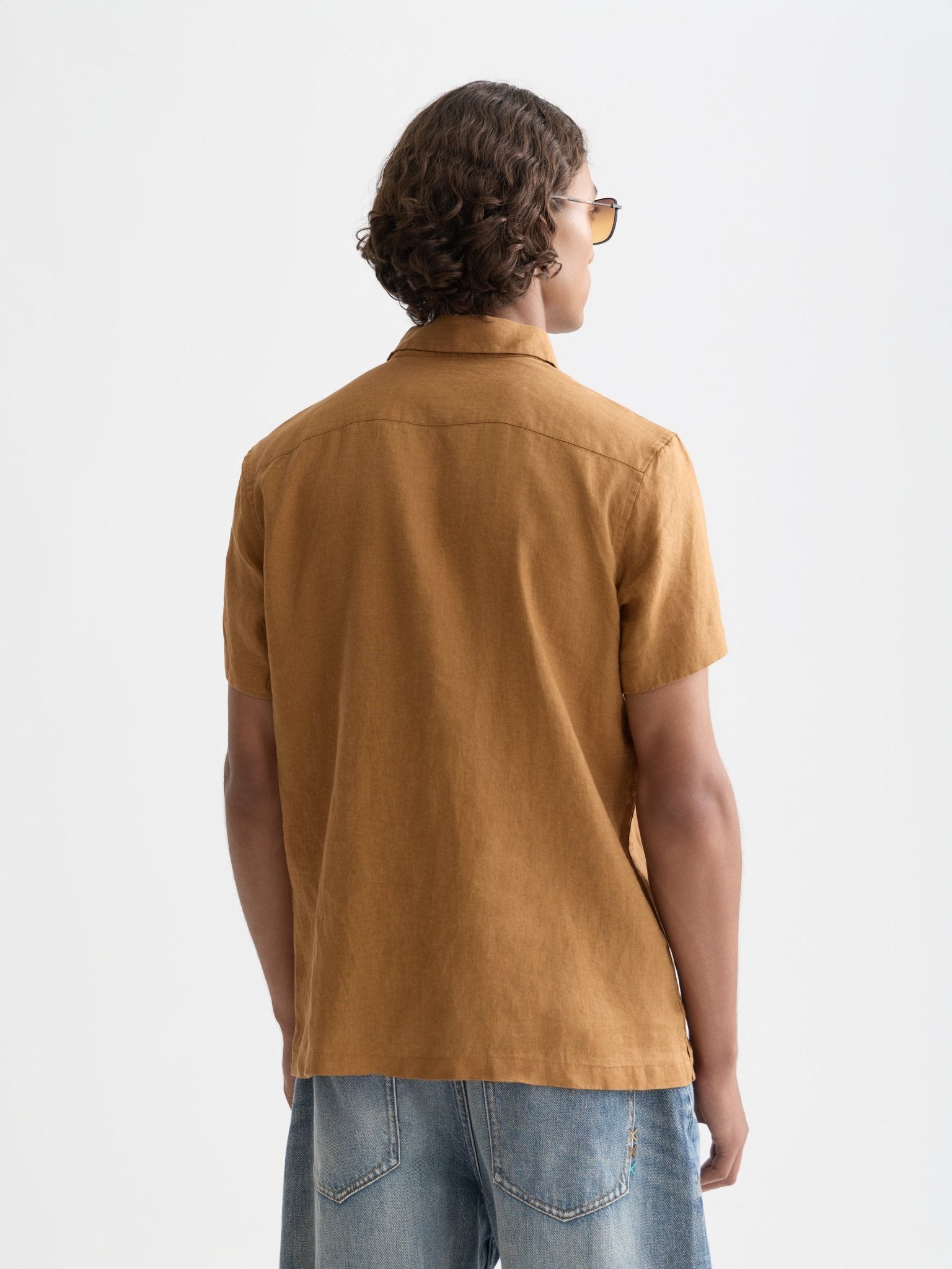 Seasonal Core Linen Regular-Fit Short Sleeve Shirt - Scotch & Soda South Africa