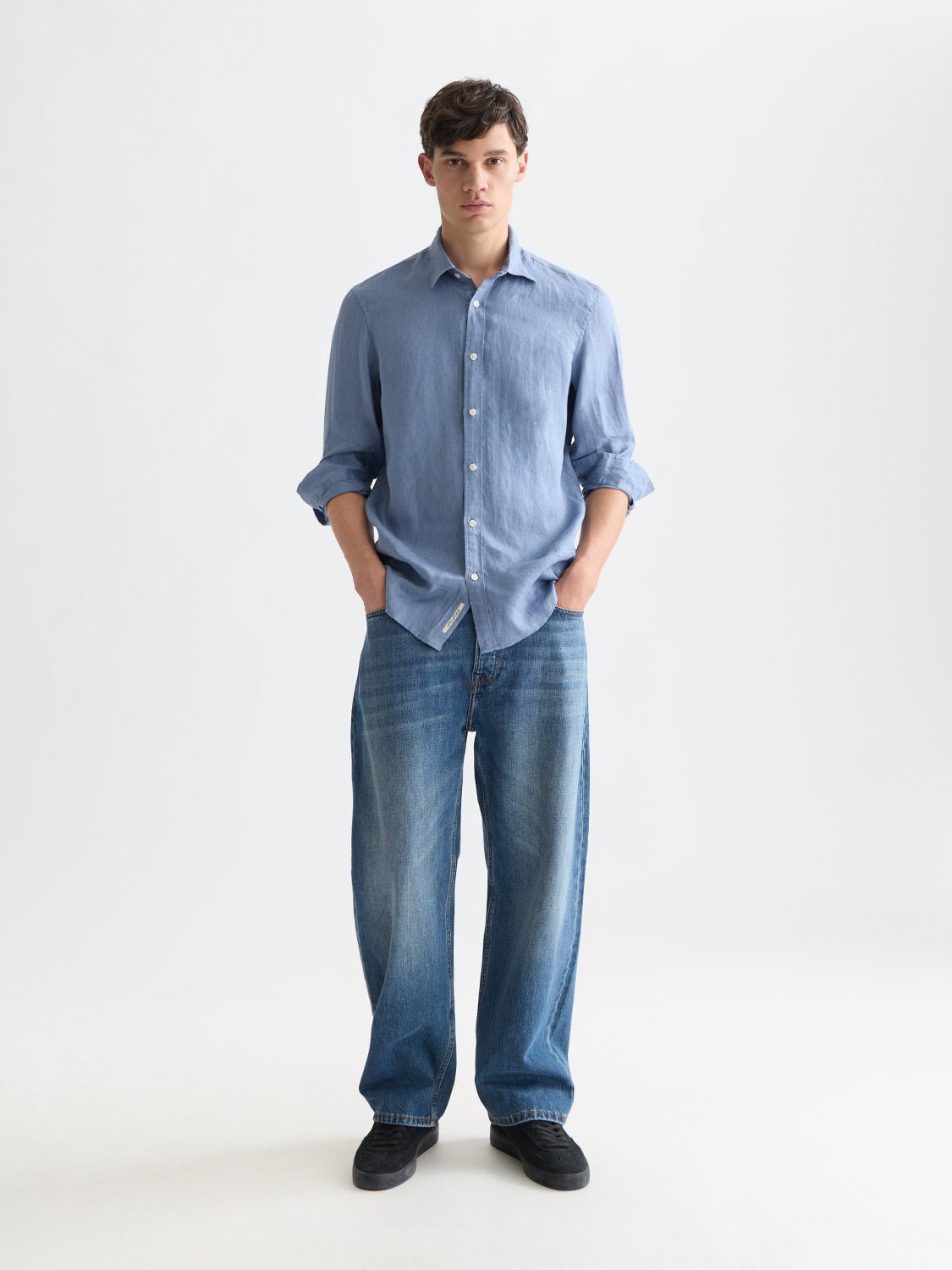 Seasonal Core Linen Regularfit Shirt - Scotch & Soda South Africa