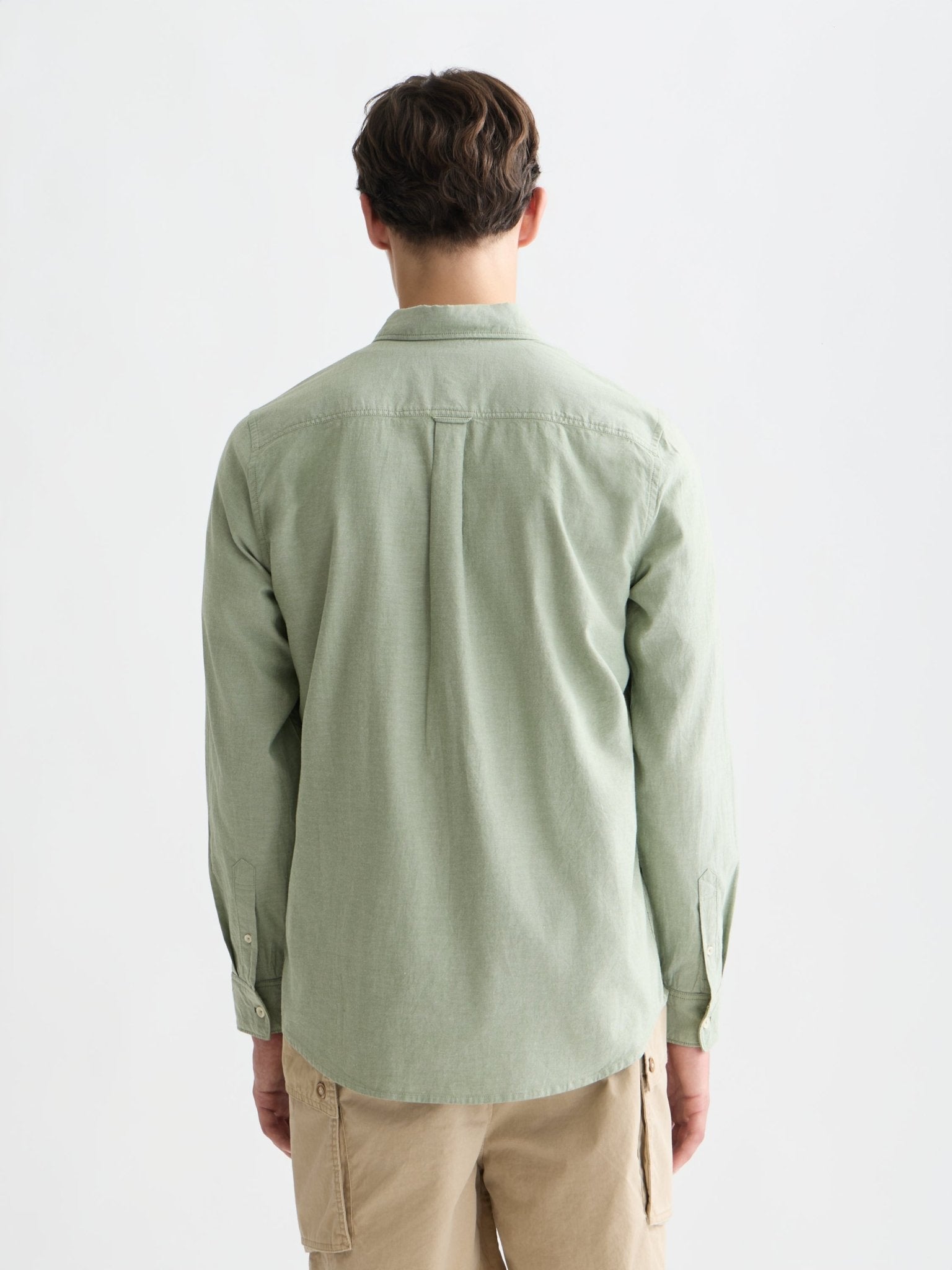 Seasonal Core Oxford Solid Regular-Fit Shirt - Scotch & Soda South Africa