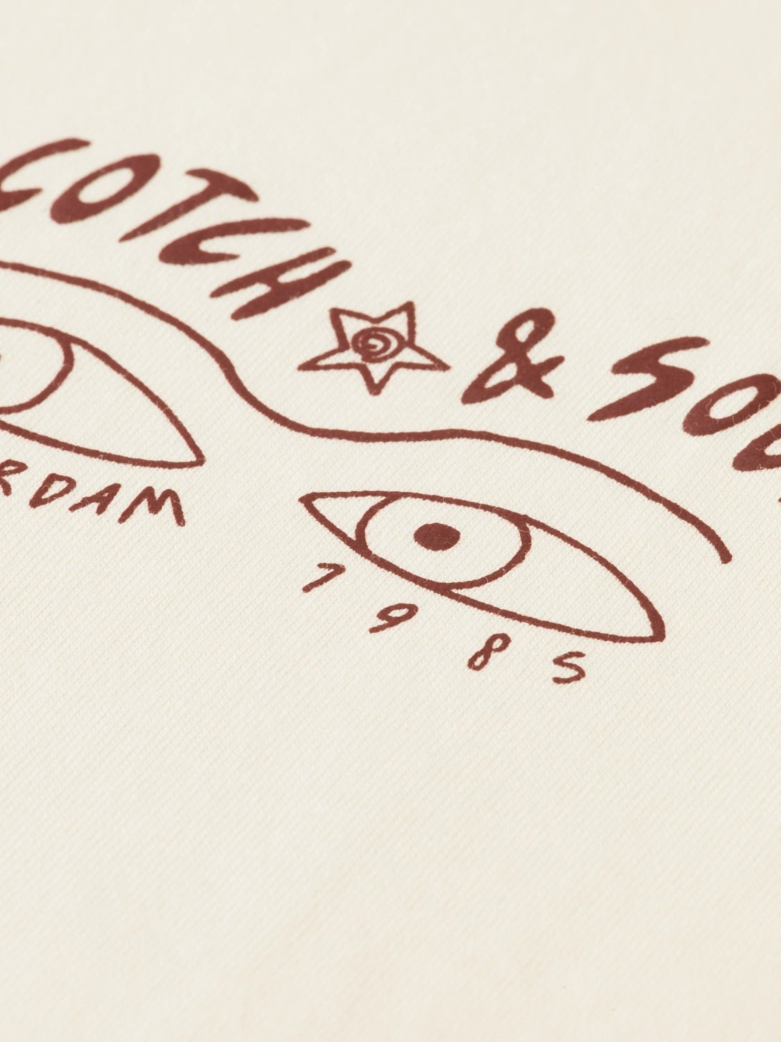 Small Chest Artwork Regular Fit T-Shirt - Scotch & Soda South Africa