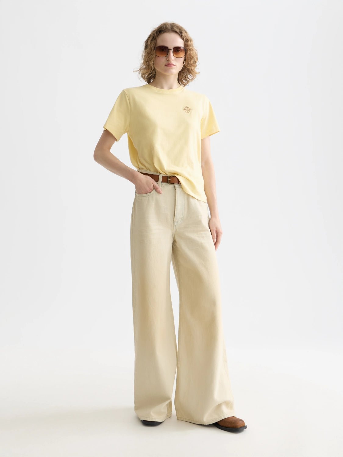 The Wave High Rise Wide Leg — Hero Dust - Scotch & Soda South Africa