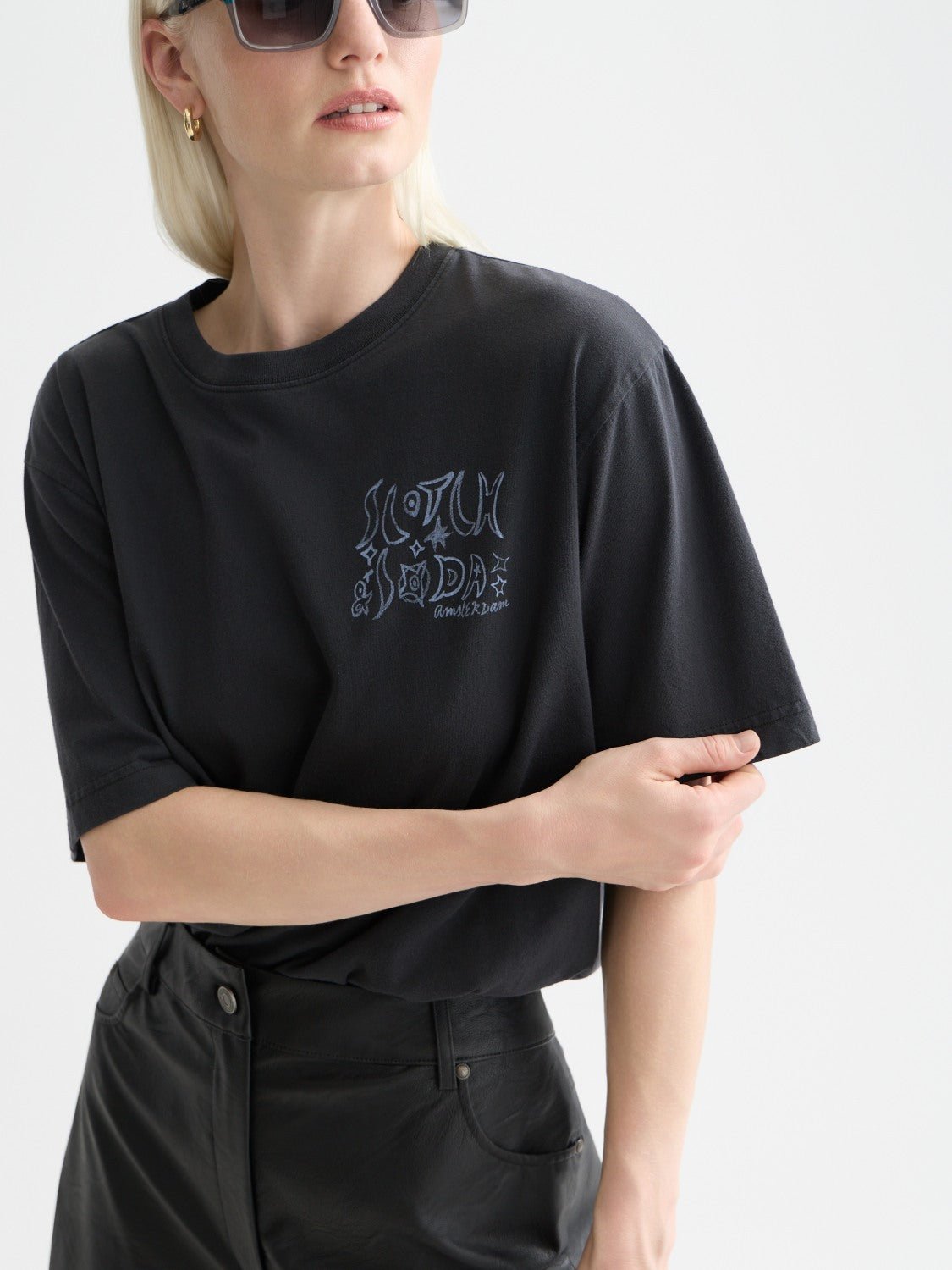 Washed Artwork Loose T-Shirt - Scotch & Soda South Africa